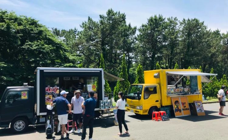 キャンピングカー