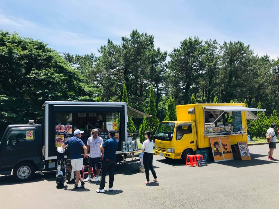 キャンピングカー